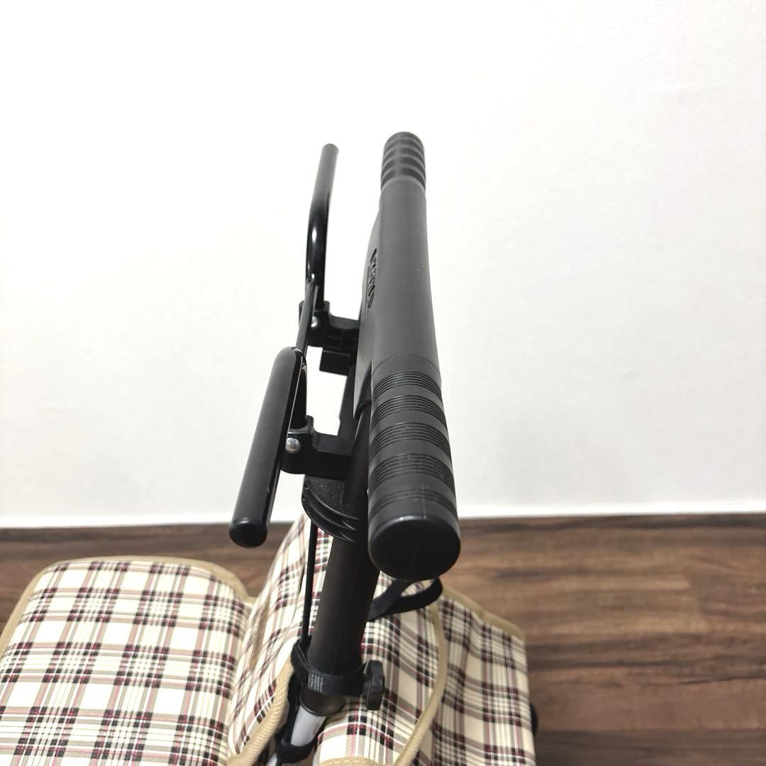 幸和製作所 TacaoF テイコブ シルバーカー パインウォーカー PS-169