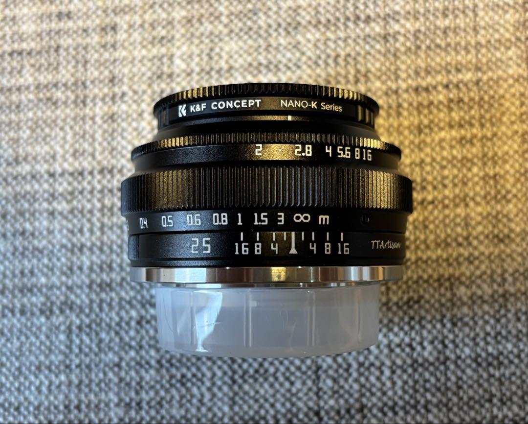 TTArtisan 25mm f/2 C 富士フイルムXマウント フィルター付き