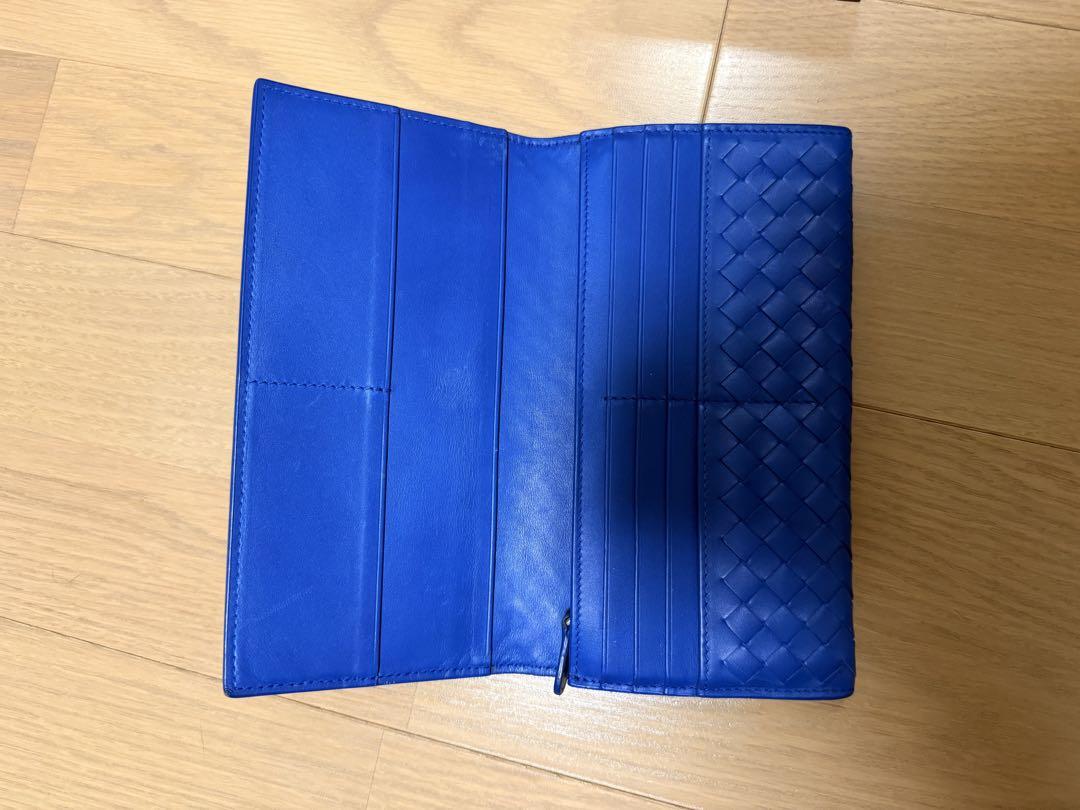 BOTTEGA VENETA イントレチャート 長財布　ネイビー