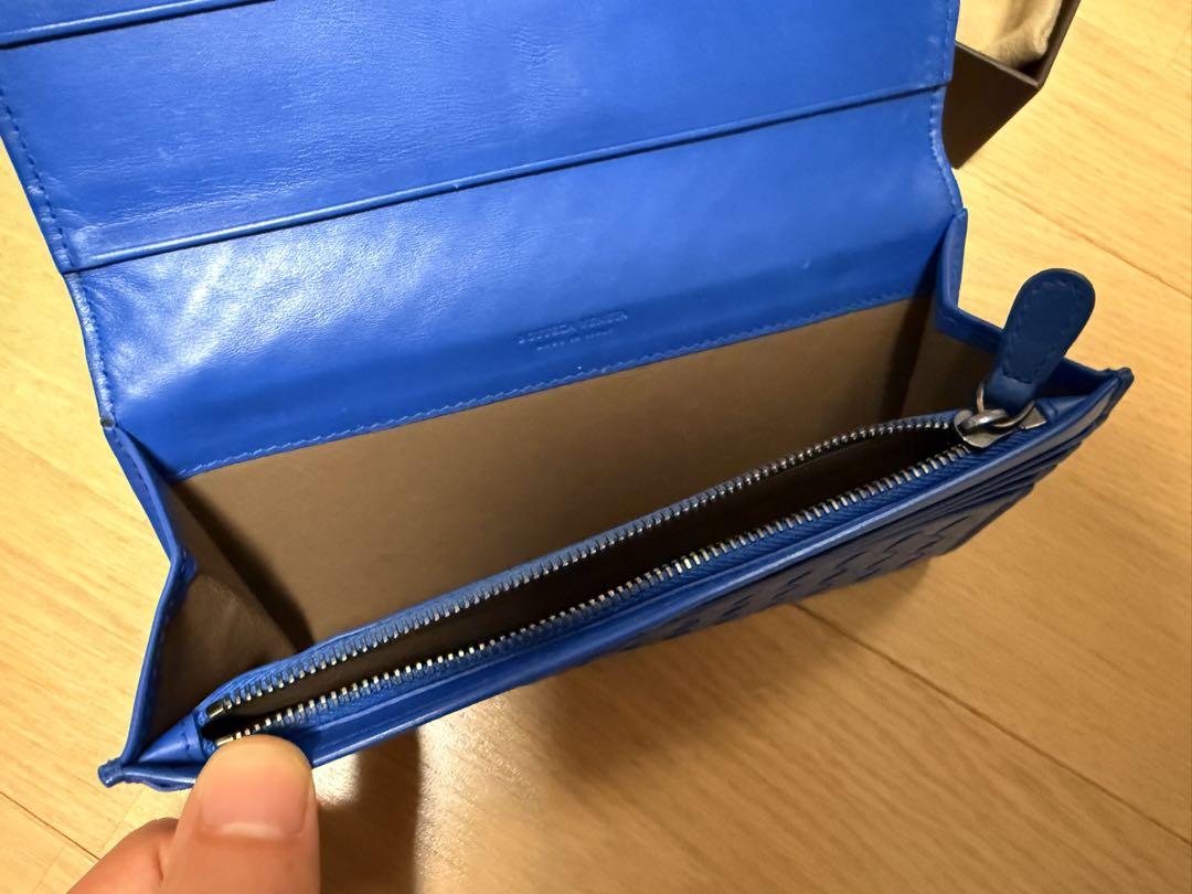 BOTTEGA VENETA イントレチャート 長財布　ネイビー