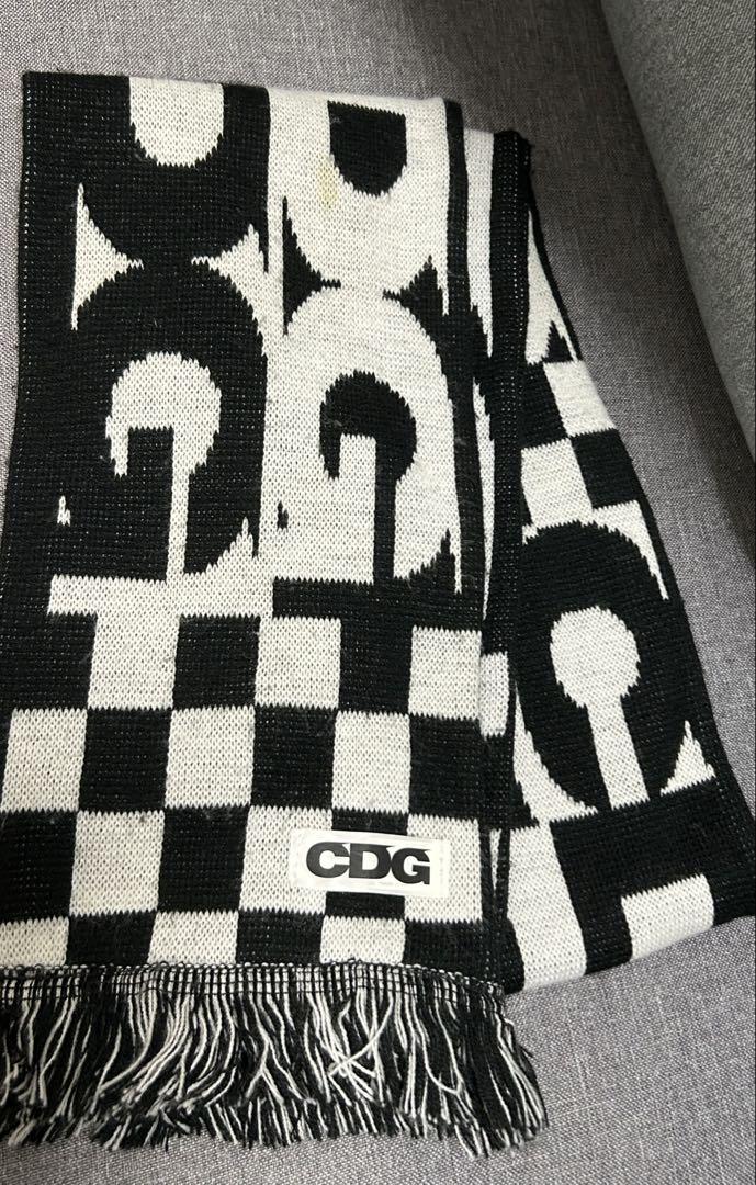 CDG チェック柄マフラー ブラック/ホワイト - メルカリ