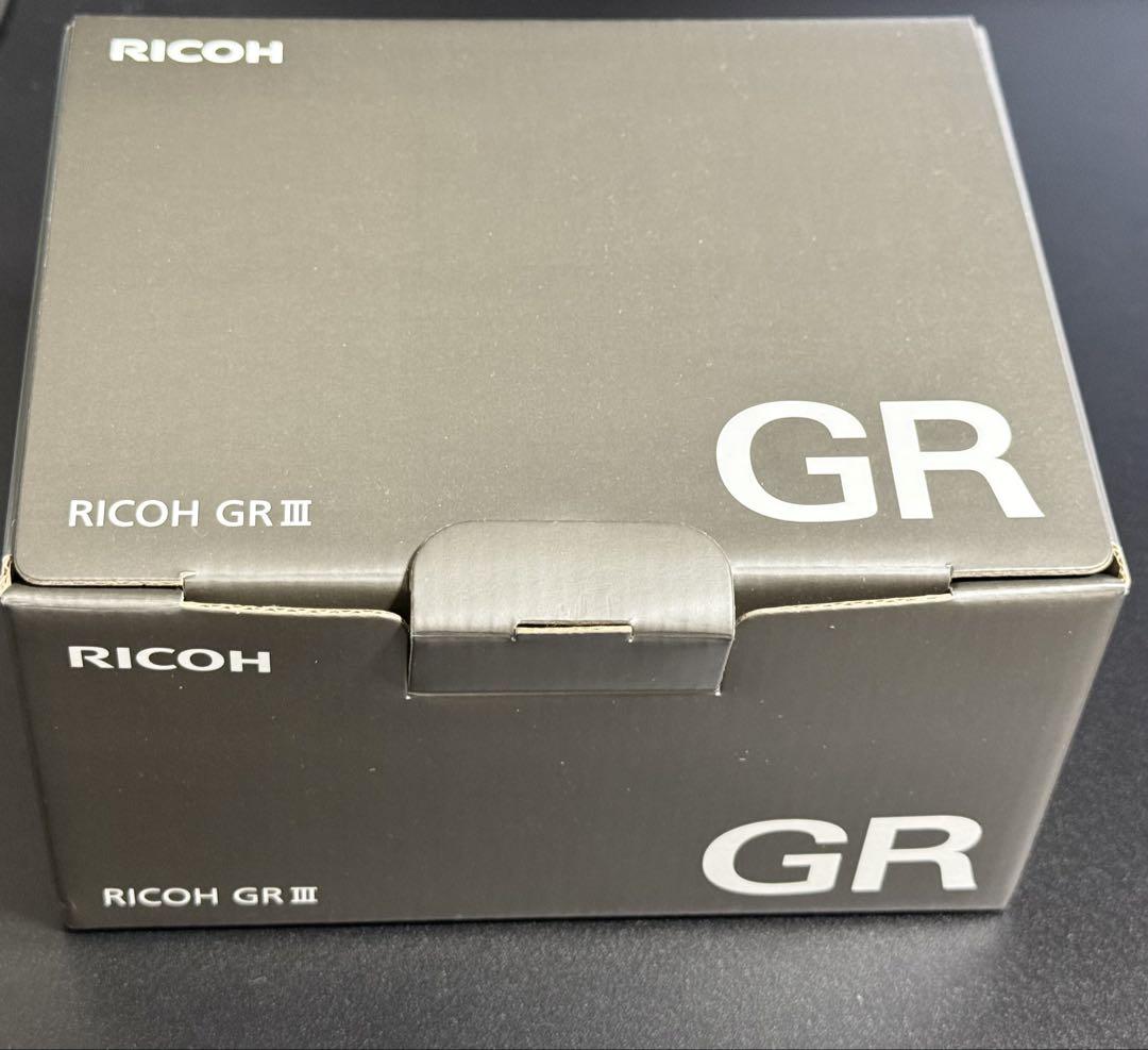 RICOH GR III デジタルカメラ 本体