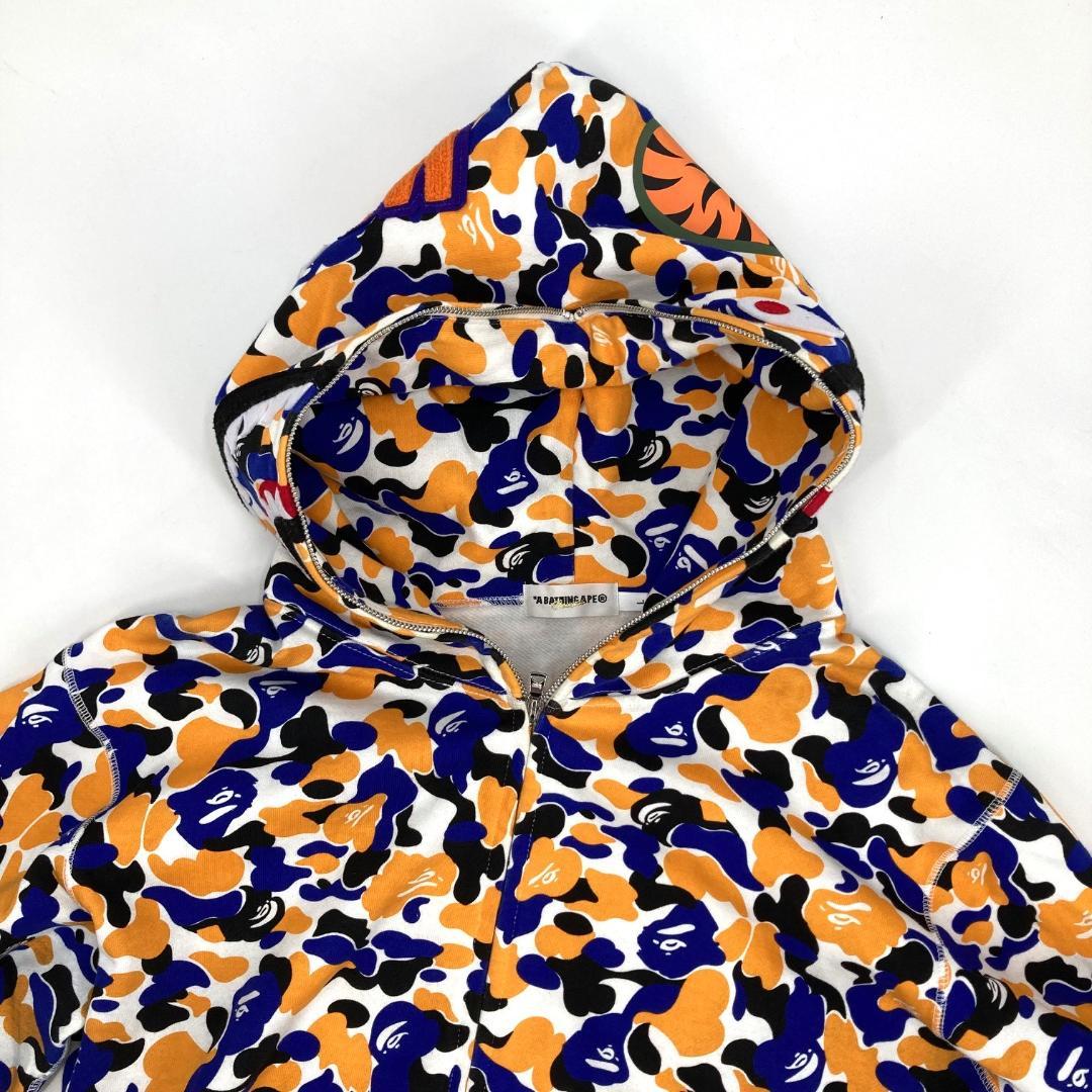 A BATHING APE　シャークパーカー　総柄　前橋限定　Lサイズ