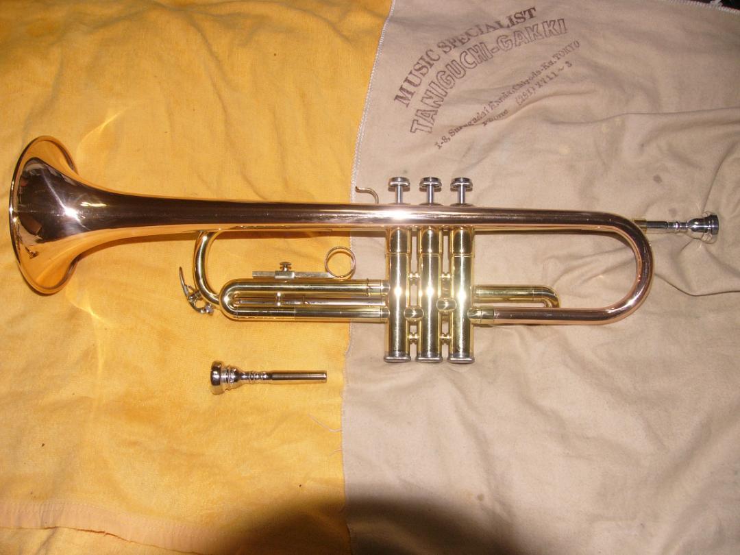 Nikkan(YAMAHA) トランペット YTR-332 赤ベル #2110 NIKKAN（YAMAHA）YTR-332トランペット赤ベル凹みなし