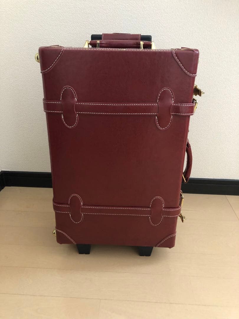 キャリーケース