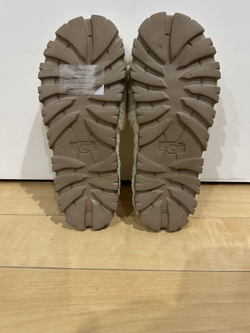 UGG クリーム色 ファーサンダル
