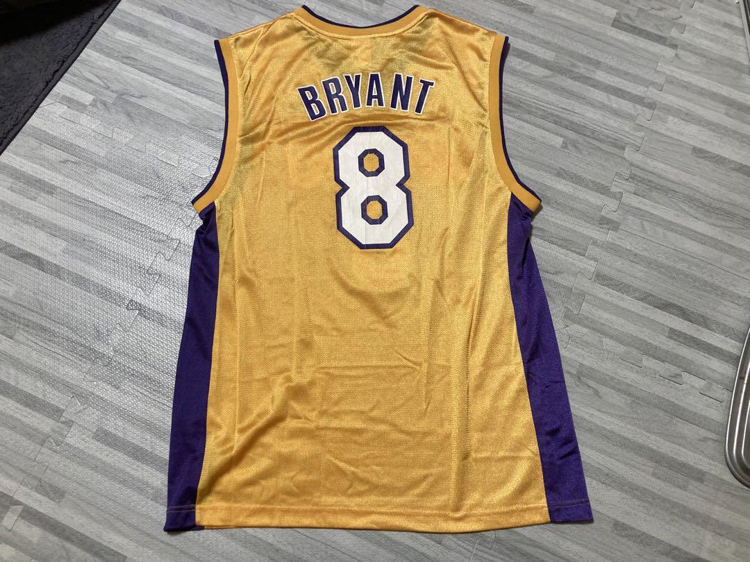 LAKERS KOBE BRYANT ユニフォーム Mサイズ！レア希少　コービー