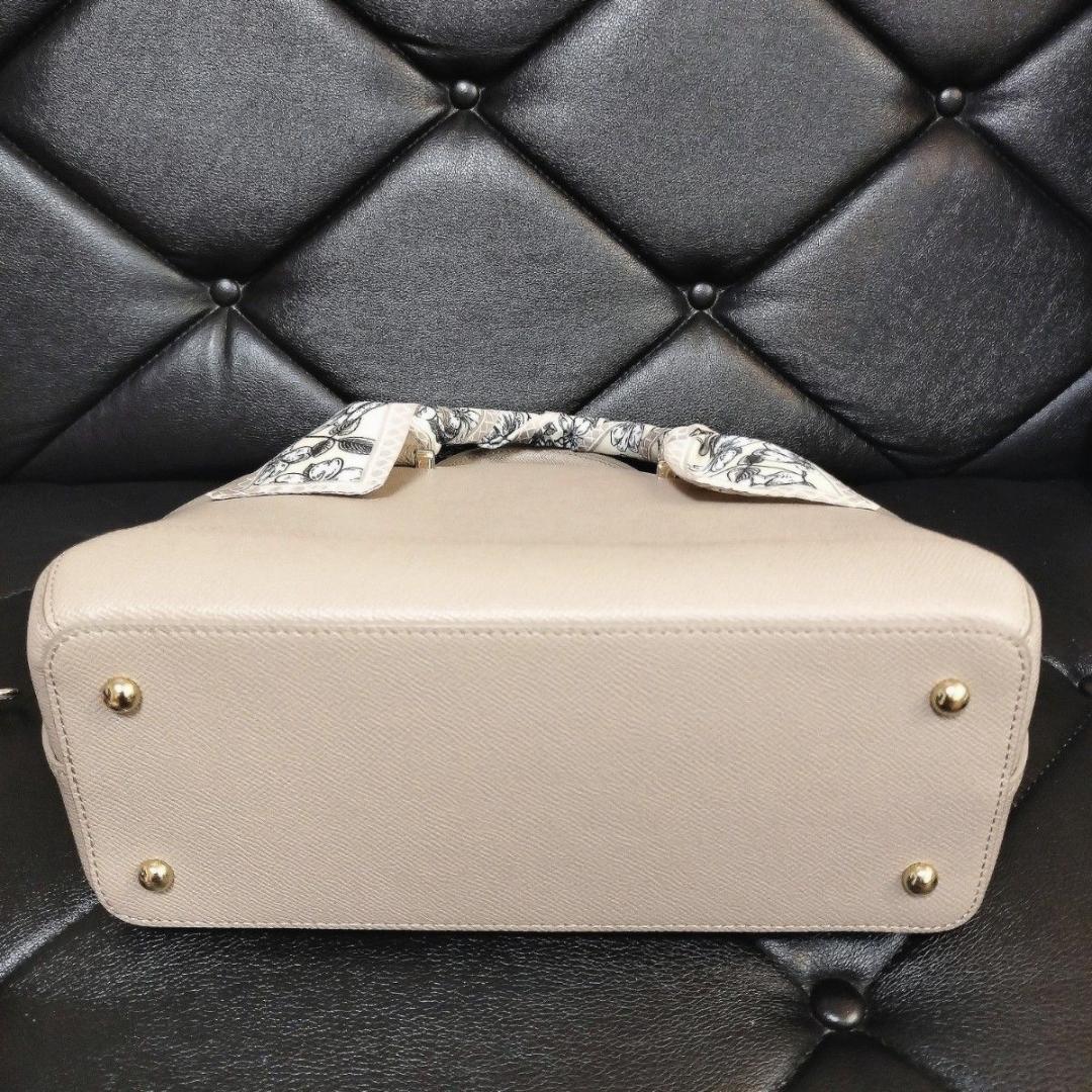 美品 ダイアナ ブガッティ 2wayバッグ ショルダー付き おまけ