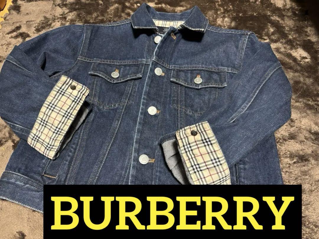 Burberry Sliced Check Hooded Jacket | Black | FARFETCH