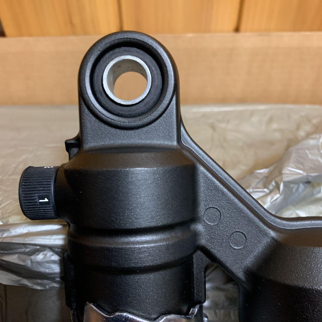 値段が激安 値下げしました! zrx1200ダエグ 純正サスペンション - サスペンション