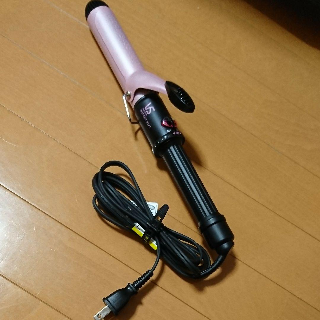 【美品】ヘアアイロン Vidal Sassoon VSI-3212/PJ