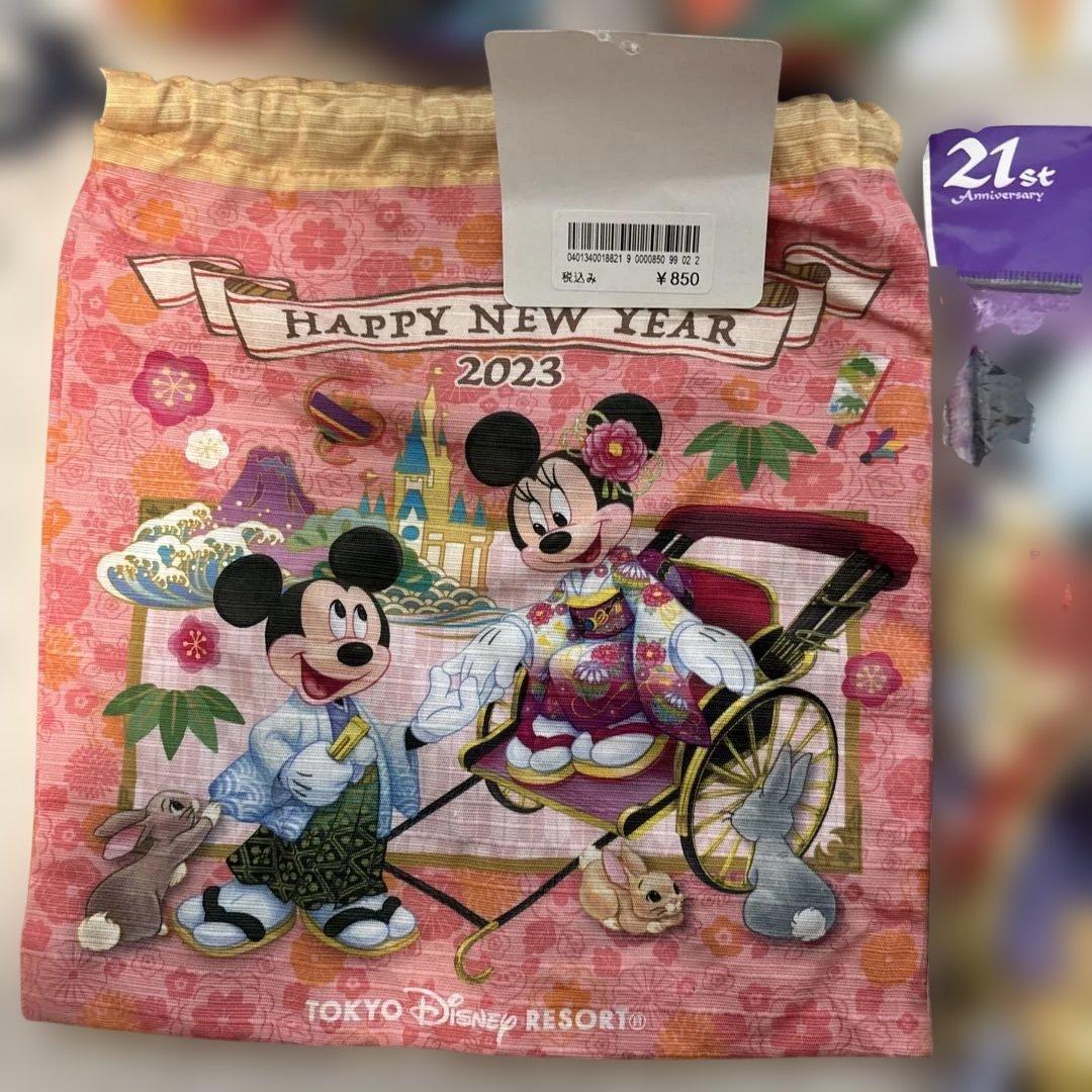 ディズニー まとめ売り まとめ売り ディズニー タオル、巾着他 2005年ハロウィーン他 - メルカリ