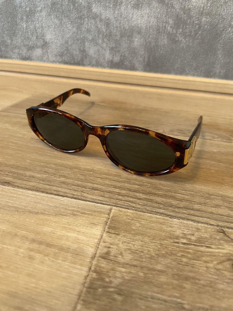GUCCI グッチ サングラス 度なし GG2411/S ロゴプレート GUCCI グッチ サングラス 度なし GG2411/S ロゴプレート