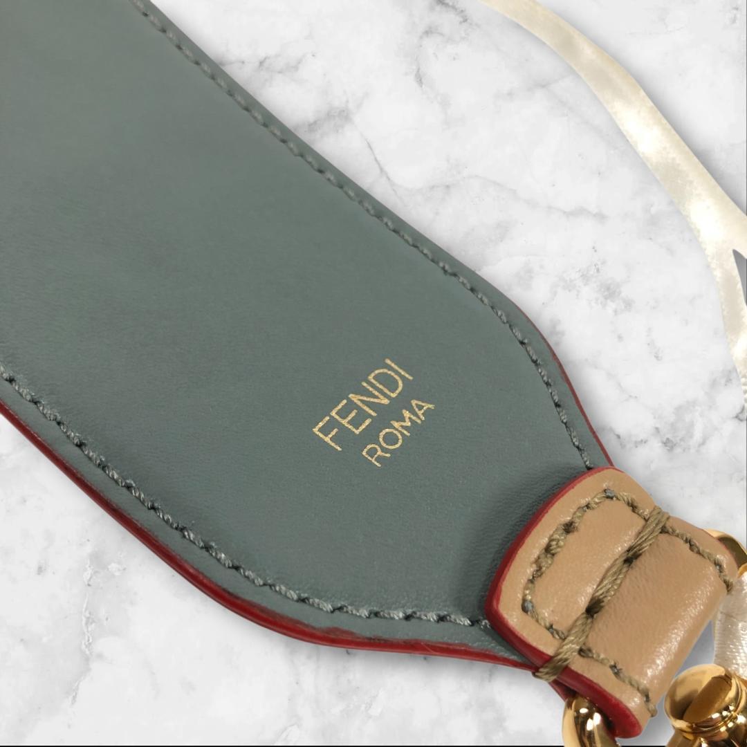 美品 フェンディ ショルダーストラップ ストラップユー ズッカ柄 FF模様