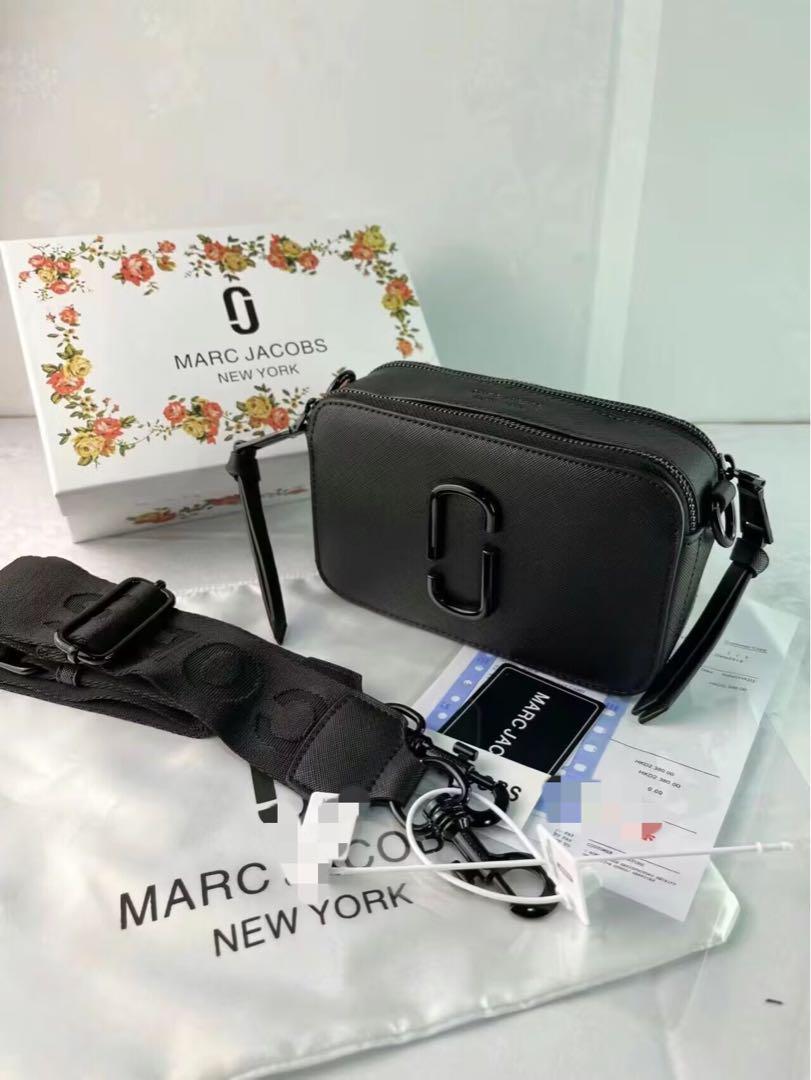 美品 MARC JACOB カメラバッグ ショルダーバッグblack