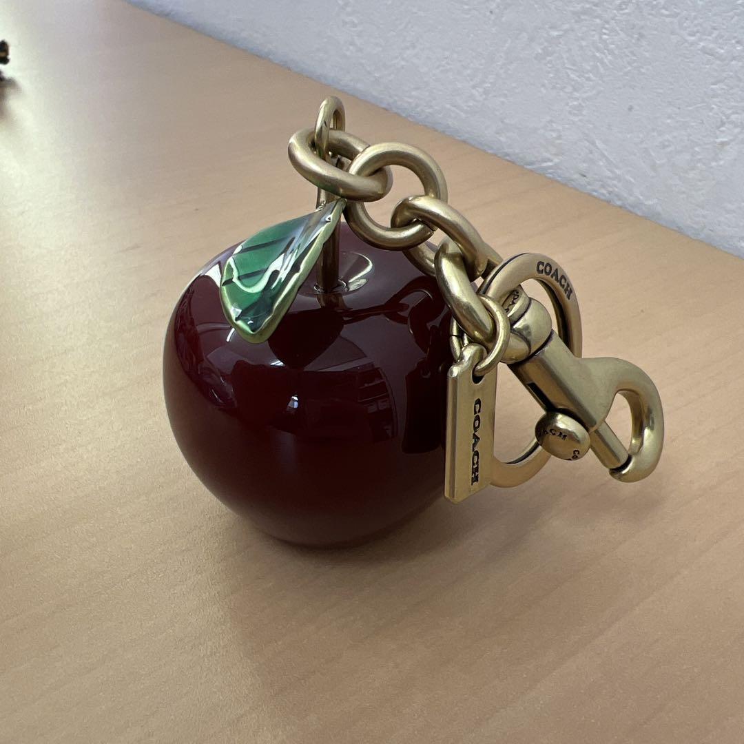 COACH コーチ スモールアップルバッグチャーム リンゴ キーホルダー 未使用