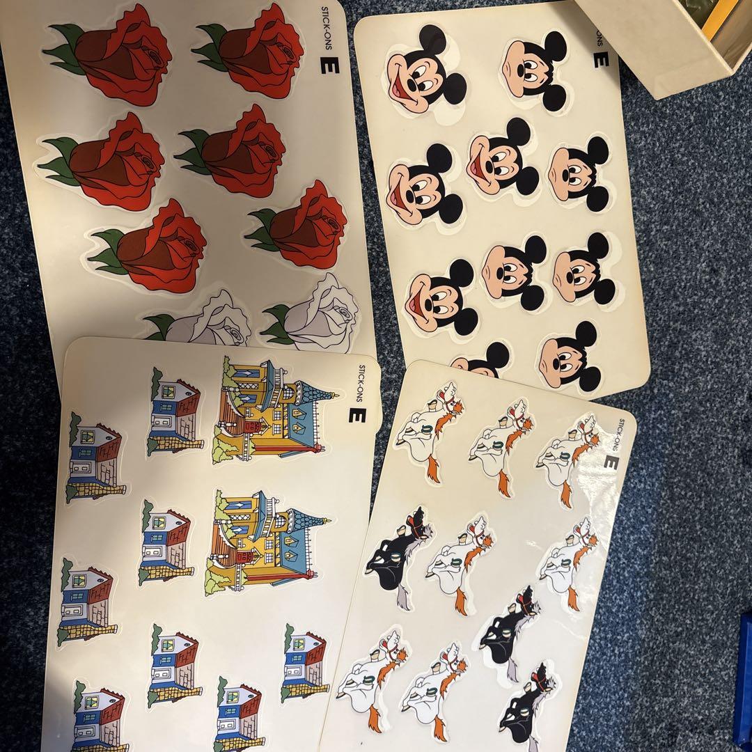 キッズ・ファミリー Disney's World family Our Products — World Family English｜知育玩具