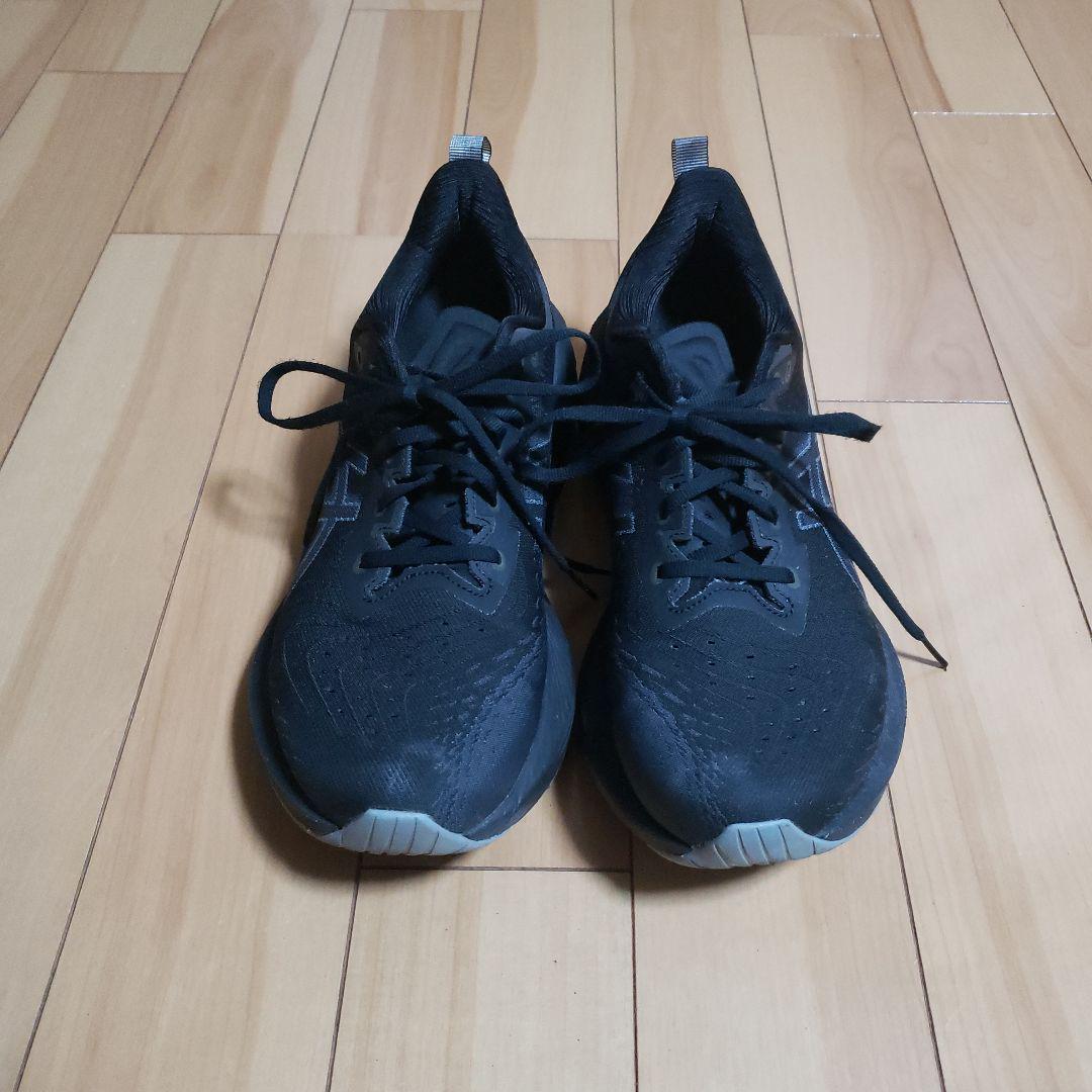 ASICS　アシックス　NOVABLAST 4　ノヴァブラスト4　28.5cm 6,000円