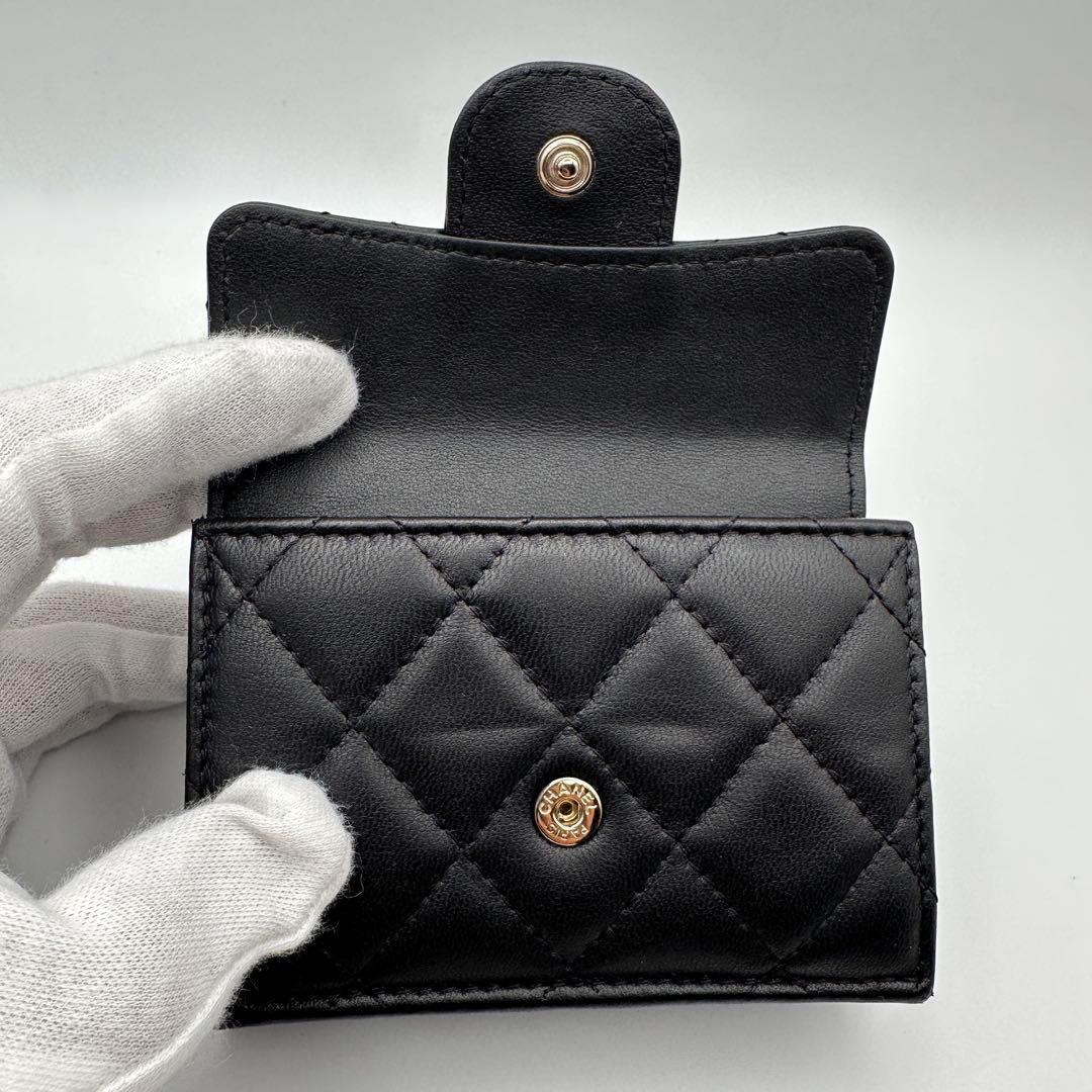 CHANEL シャネル ミニ財布 マトラッセ 三つ折り コンパクトゴールド金具