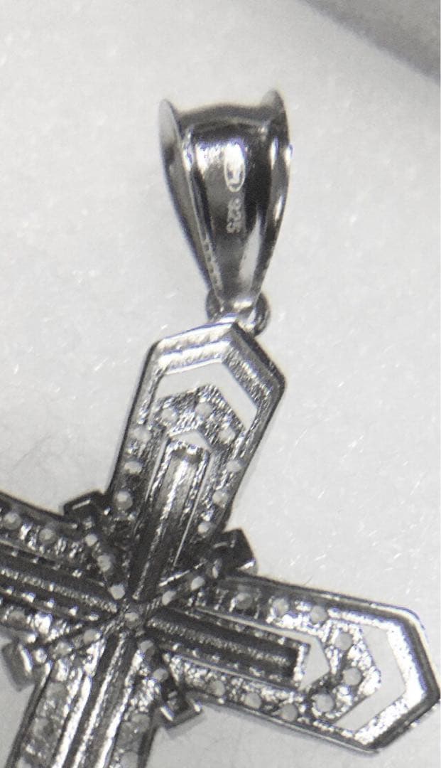 AVALANCHE クロス　ペンダント