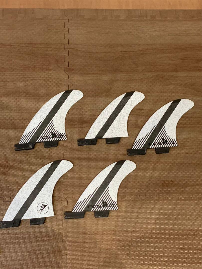 ファイヤーワイヤーX-WING-TOMO/5FIN サーフボード+フィンセット ファイヤーワイヤーX-WING-TOMO/5FIN サーフボード+フィンセット