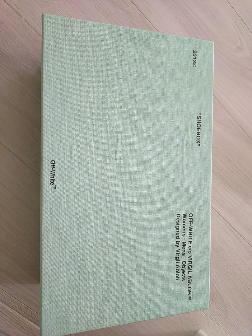 超激安好評 Off-Whiteスニーカー ビンテージ加工 ホワイト レッド K7sBA-m29619584060 人気正規店