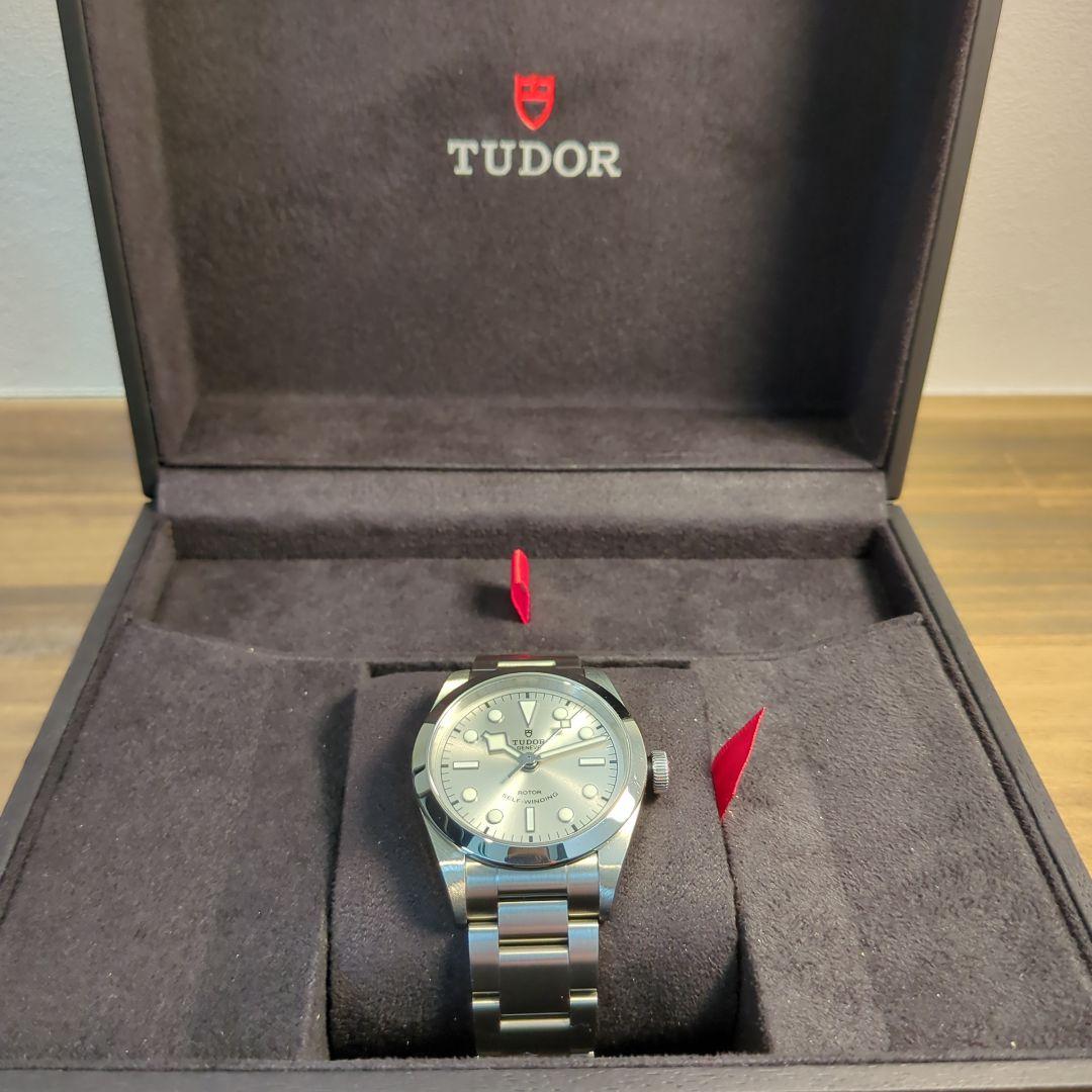 TUDOR BLACK BAY 36 チューダーブラックベイ36 シルバー