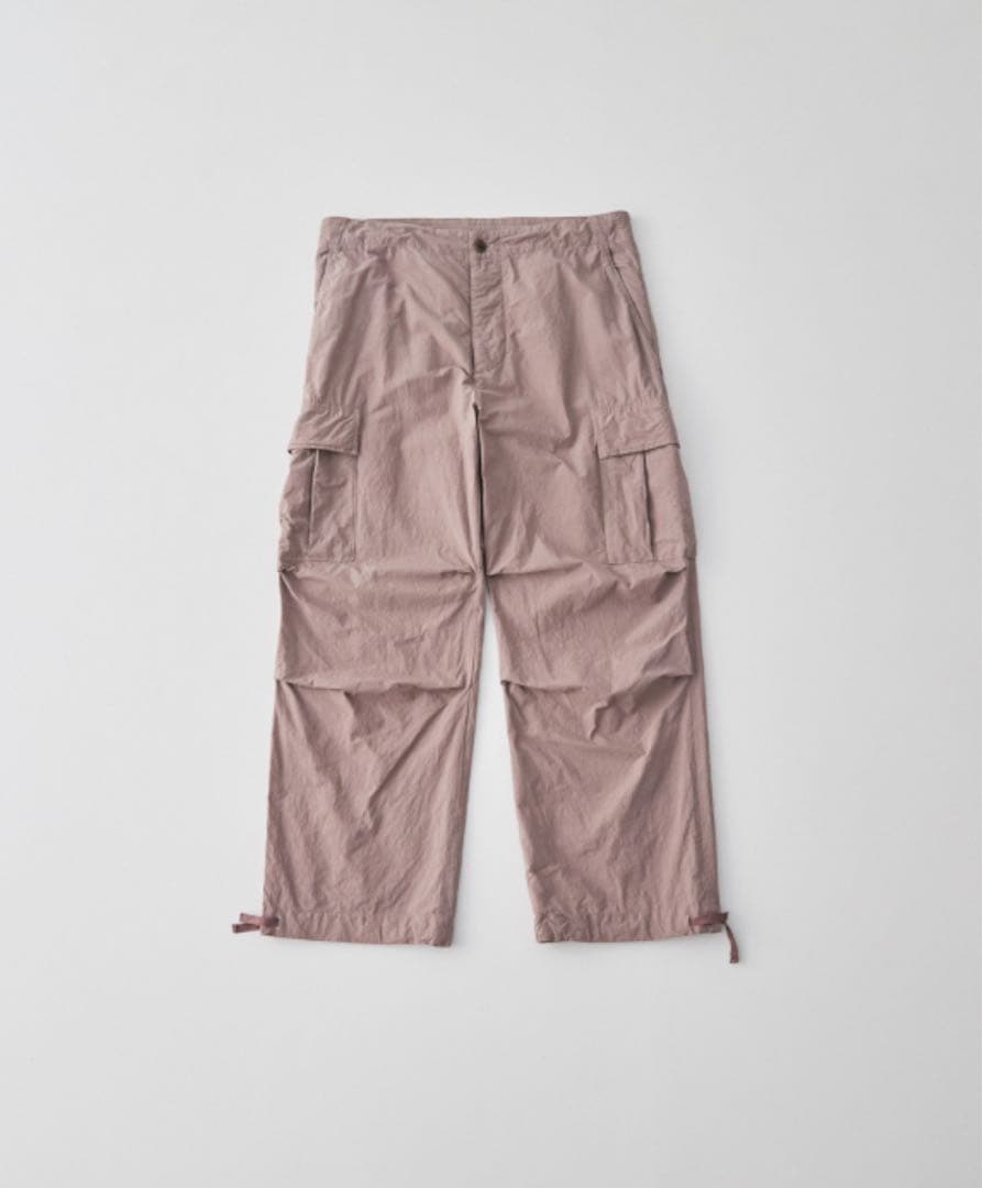 CONFECT コットンラミータイプライターカーゴパンツ