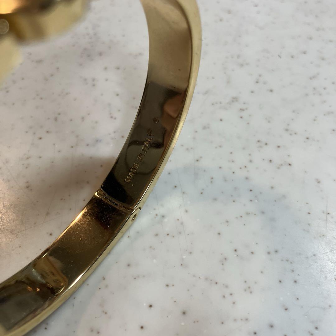 miumiu バングル ブレスレット ブラック ゴールド - メルカリ