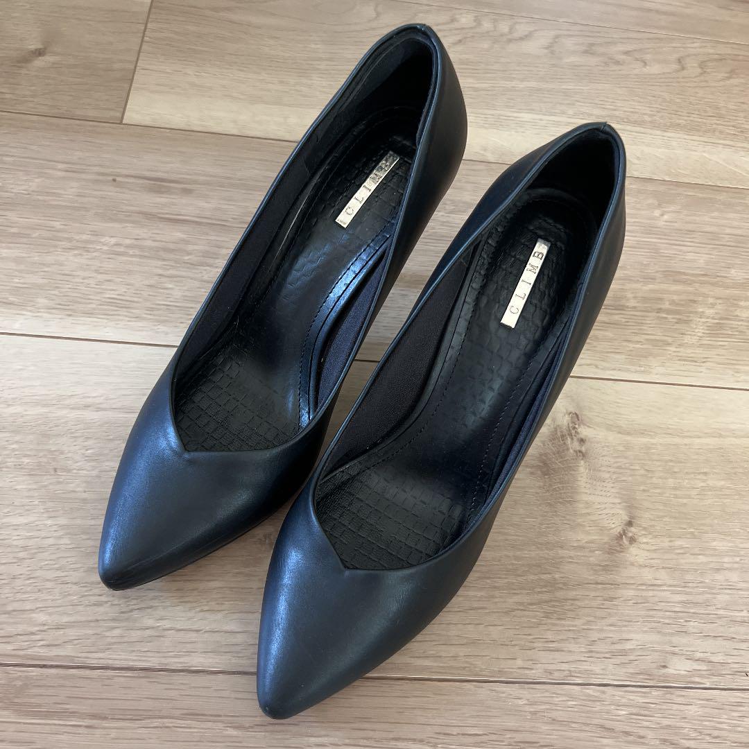 美品・パンプス 黒・24㎝