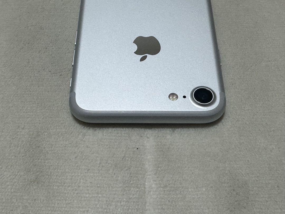 N*y様 iPhone7 32GB SIMフリー