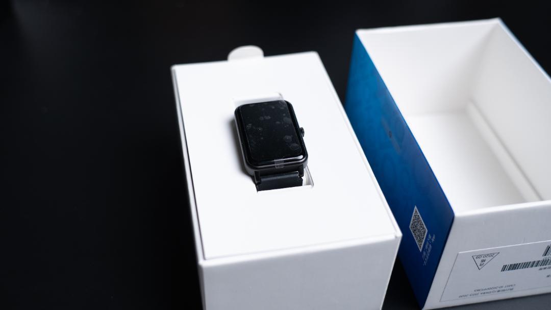 時計 HONOR WATCH ES