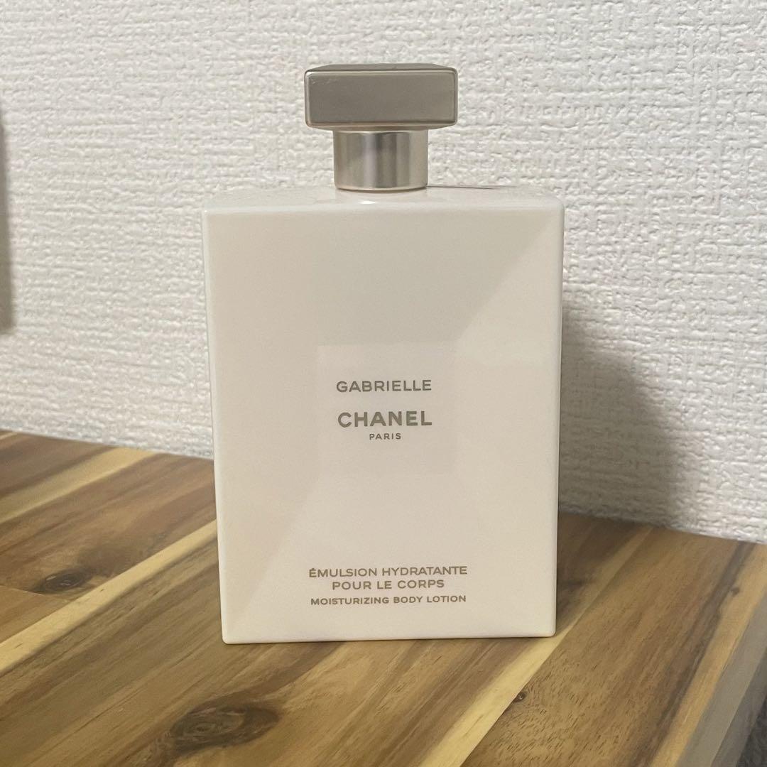 販売 中コスメ・美容 - ほぼ新品 CHANEL GABRIELLE ボディローション