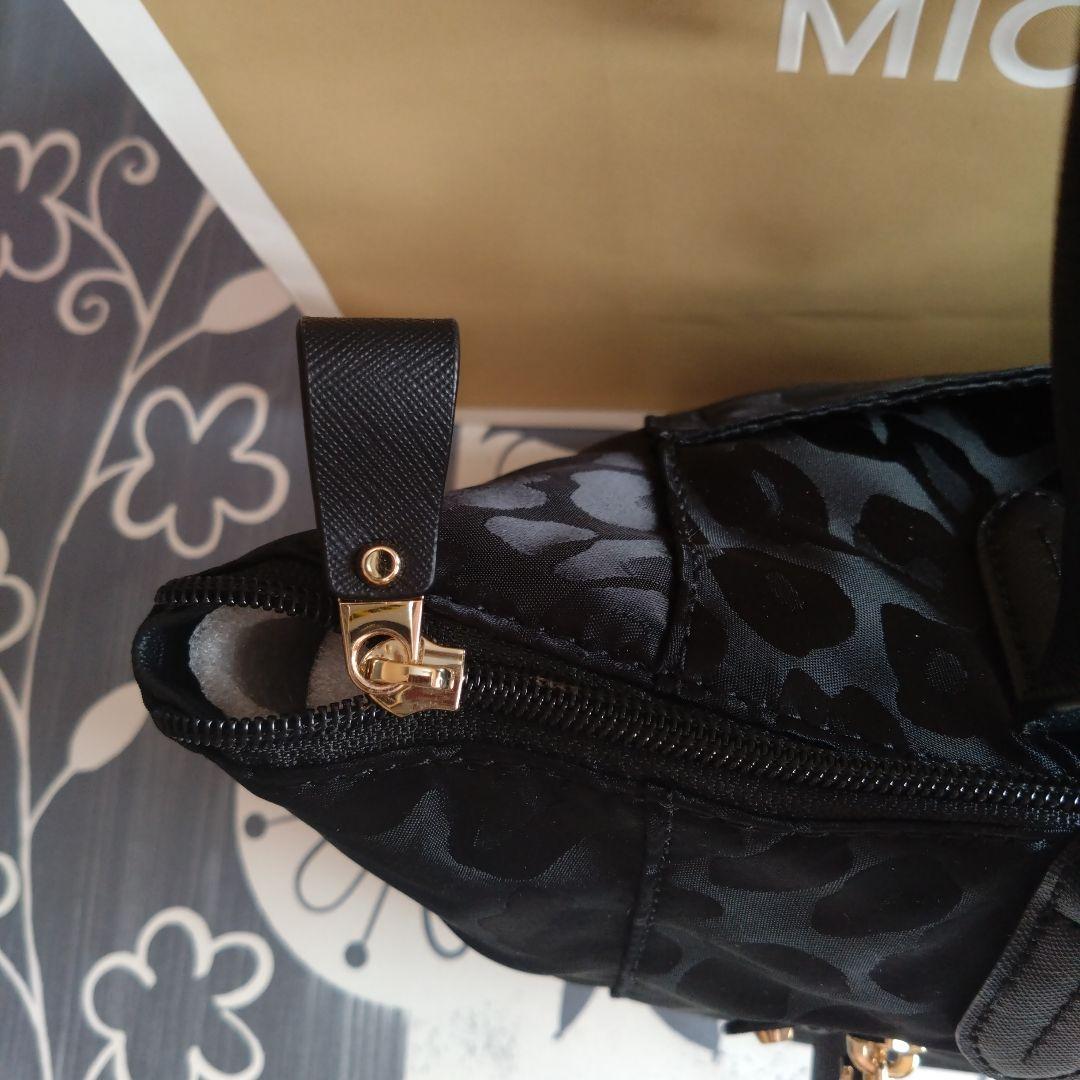 新品 MICHAEL KORS バッグ