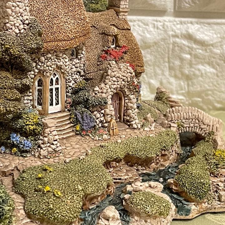 リリパットレーン281☆CONVENT IN THE WOODS | www.unopresents.com.au