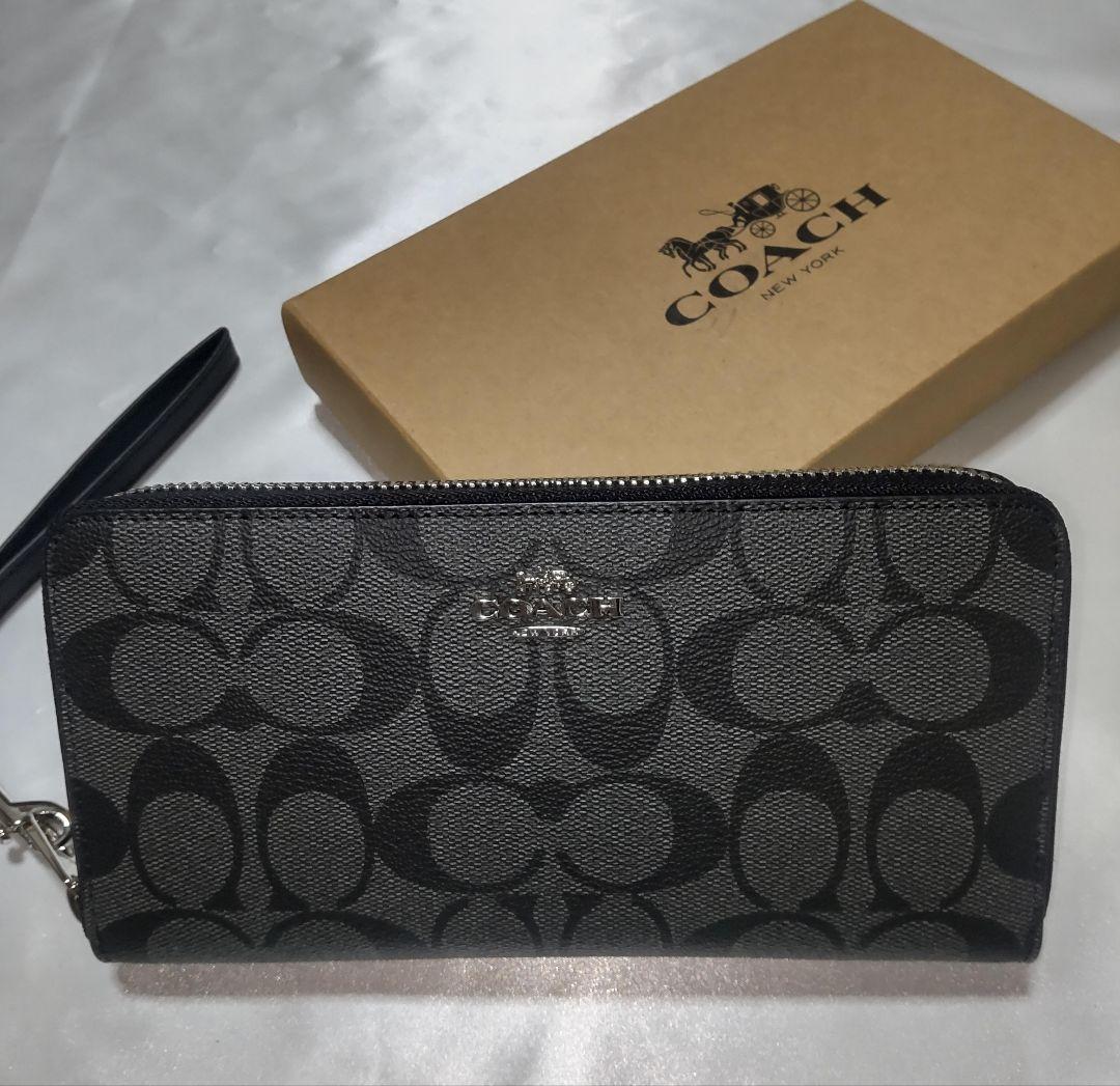 新品未使用】COACHコーチ 長財布 ラウンドファスナー
