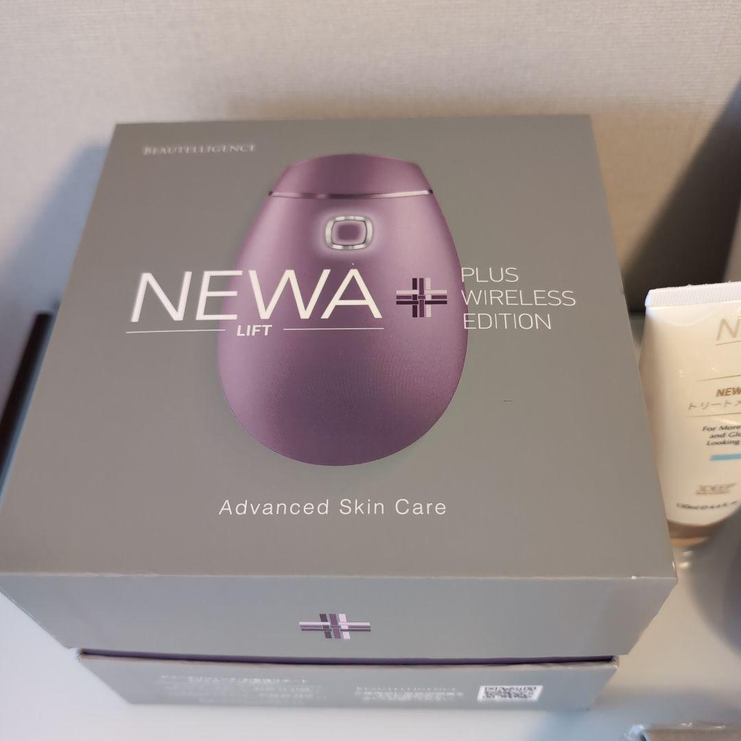 未使用 NEWAリフト NEWALIFT PLUS ワイヤレス 美顔器