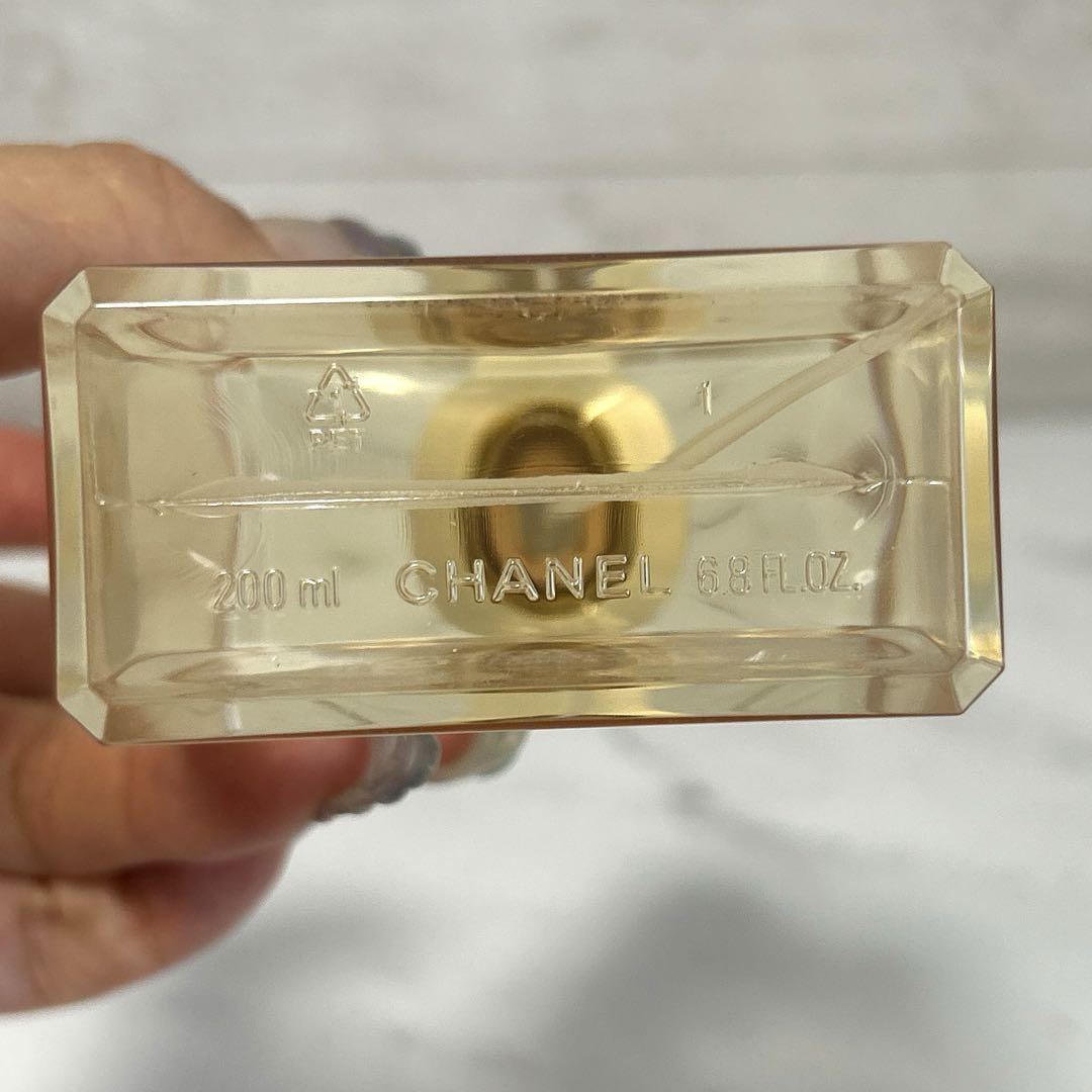 シャネル ココ マドモアゼル ヴェルヴェット ボディ オイル  200ml CHANEL [正規ラッピング済] シャネル ココ マドモアゼル ボディ