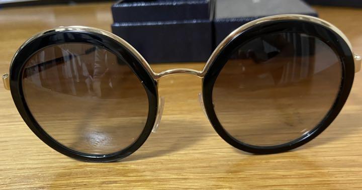 最新品定番 二子玉川高島屋で購入したプラダサングラスです yDtxj-m29670788961 全品5倍