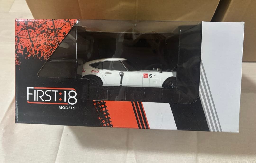 FIRST 18 トヨタ2000GT