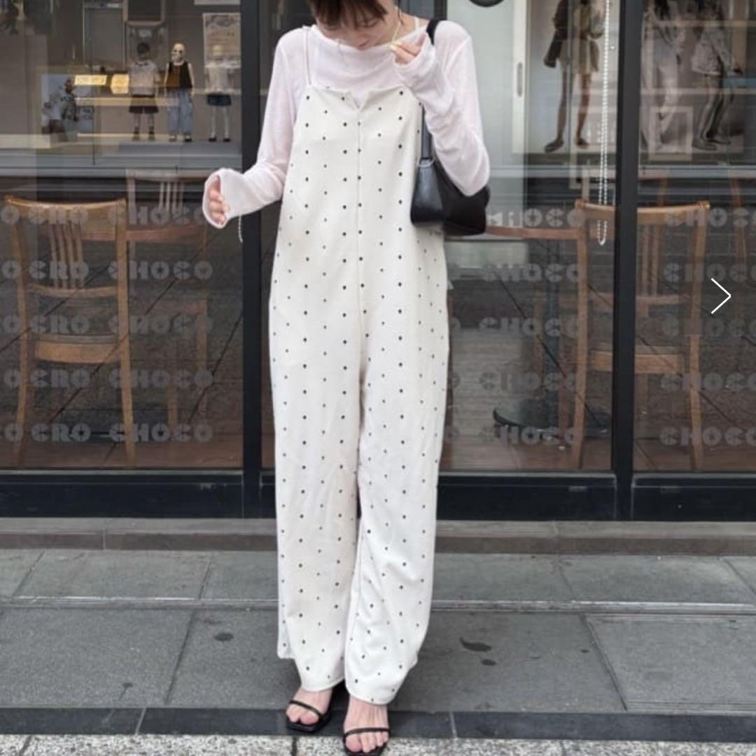 【新品未使用】ミスティック　ドット刺繍キャミサロペ　サロペット　アイボリー　１