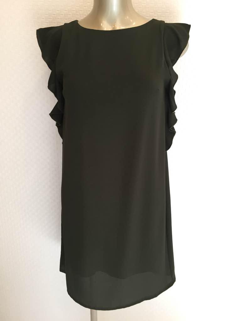 新品☆ANGERA DAVIS ワンピース ひらひら BCBG