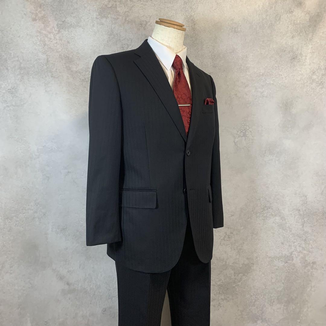 marie claier homme ダークグレー　ストライプ柄　スーツ　AB5