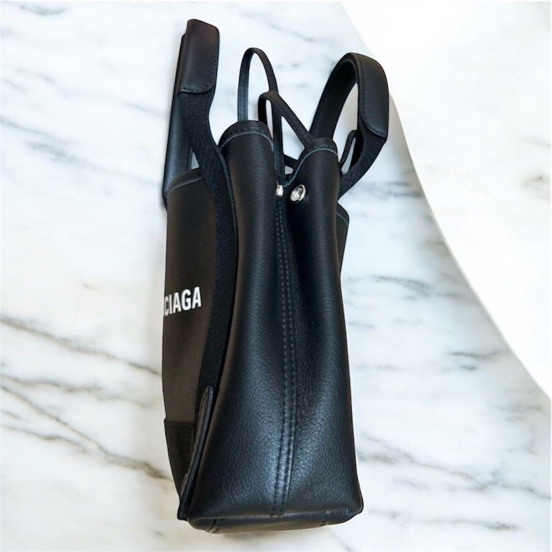 【超美品】BALENCIAGA・バレンシアガ・本革レザー・カバスXS・黒 BALENCIAGA バレンシアガ デニムスタイル レザージャケット 23SS