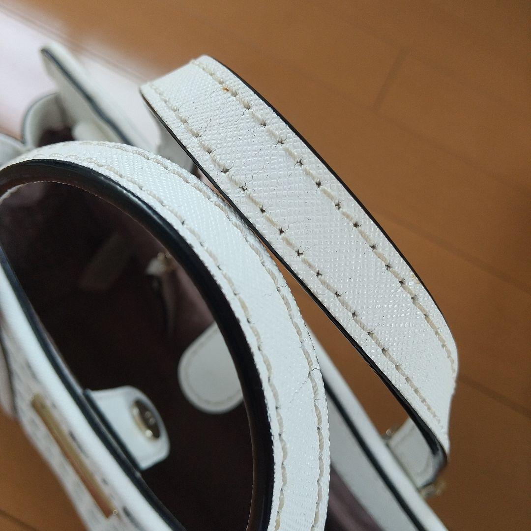 パンチングバッグ❣️【kate spade】ケイトスペード　 ホワイト カバン