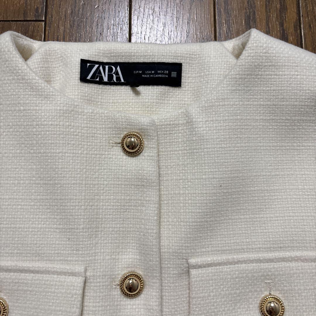 ZARA クロップドブレザーフラップ　エクリュ　XS ホワイト ZARA クロップドブレザーフラップ エクリュ XS ホワイト ザラ