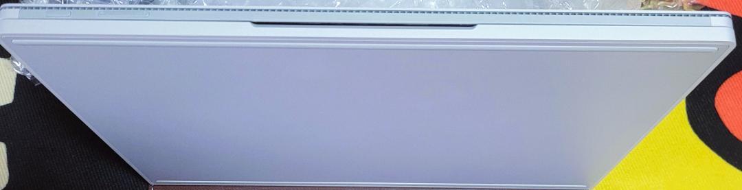 Surface book 2 15インチ i7・1TB・16GB超美品・新品同様