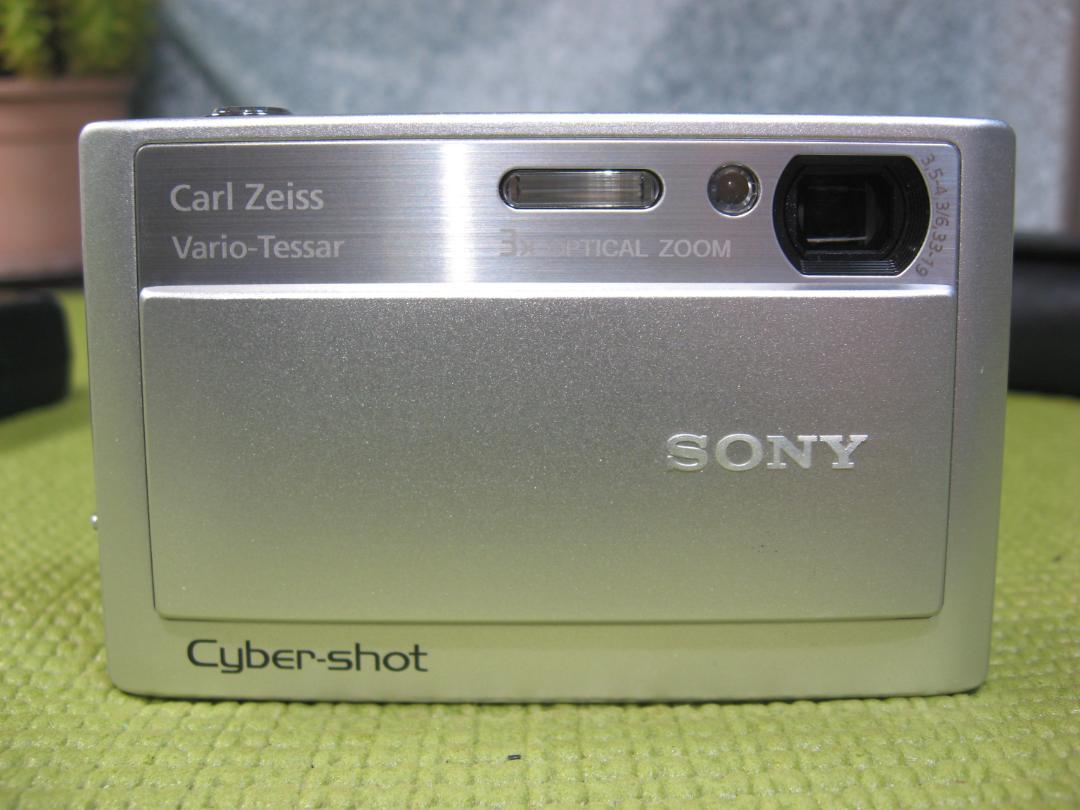【完動美品】ソニー サイバーショット DSC-T20 スリムデジカメ 皮ケース付 完動美品】ソニー サイバーショット DSC-T20 スリムデジカメ 皮