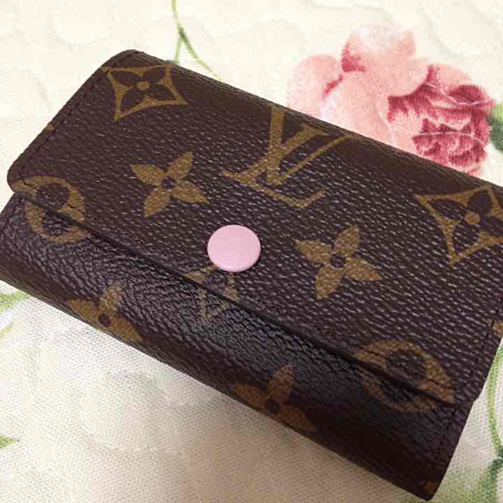 最安価格 KIKI♡様専用 - キーケース - madmex.co.nz 純正品 Kikiko様専用 ダウンジャケット