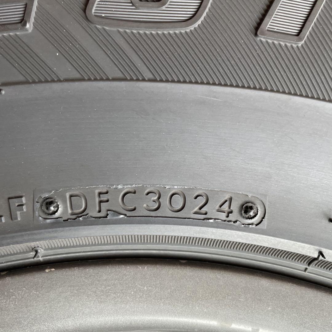 285/75R16 ブリヂストン スタッドレスタイヤ